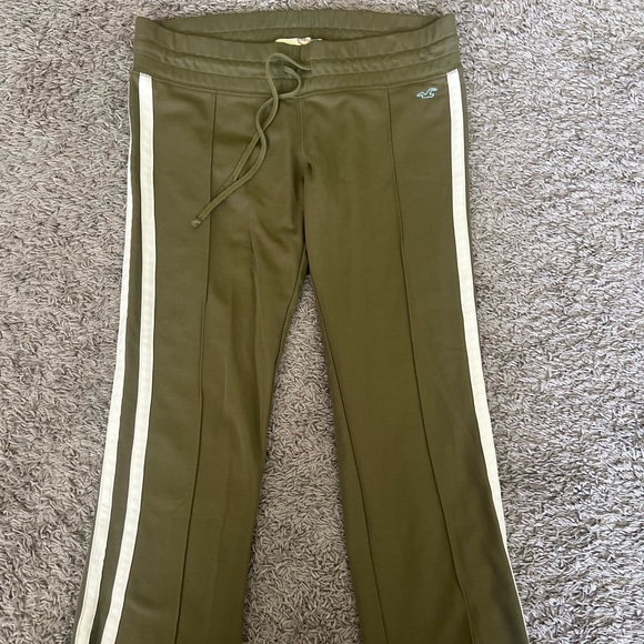 Vintage Y2K Hollister capri track pants 💚 - Picture 5 of 7